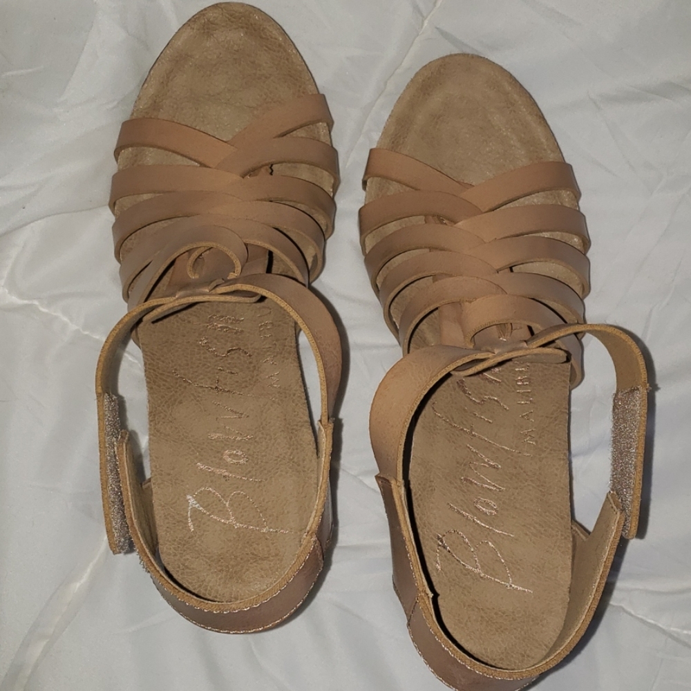 👗2 for $35👗Blowfish Wedges